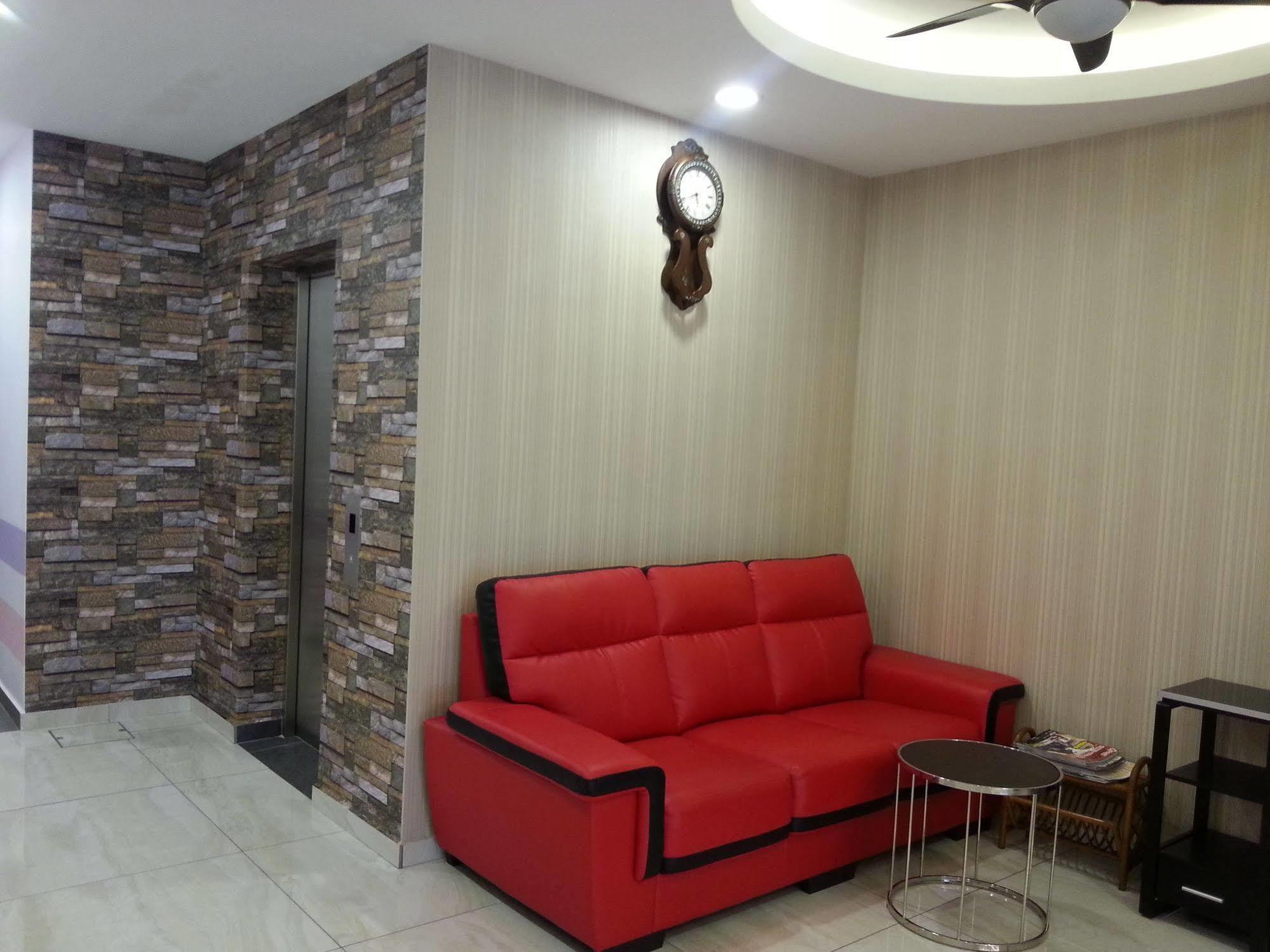 Palazzo Hotel Kulai Kültér fotó