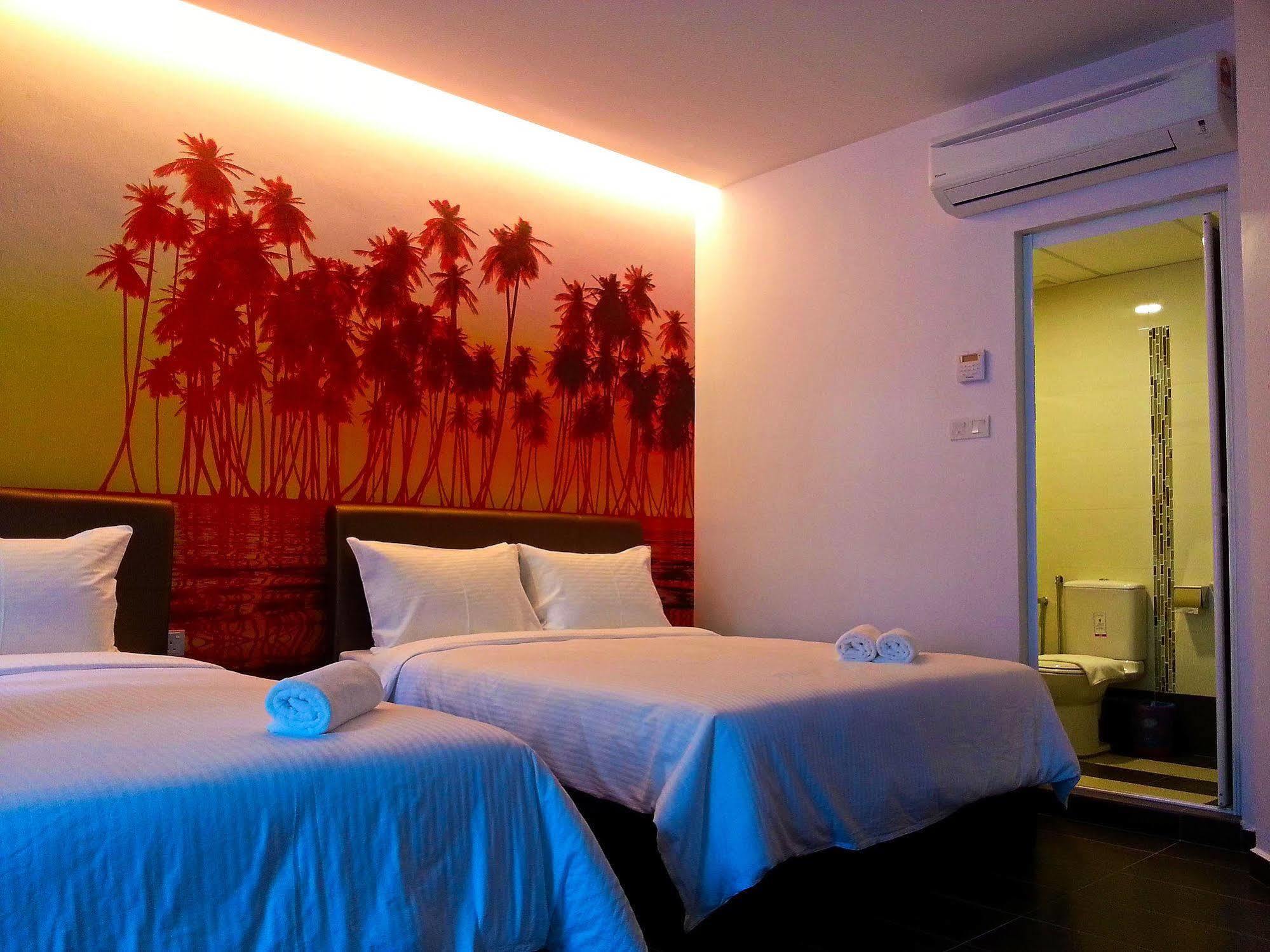 Palazzo Hotel Kulai Kültér fotó