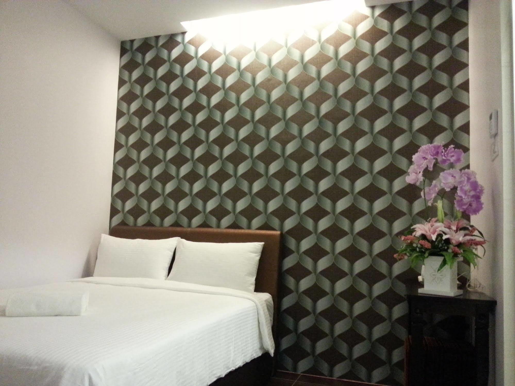 Palazzo Hotel Kulai Kültér fotó