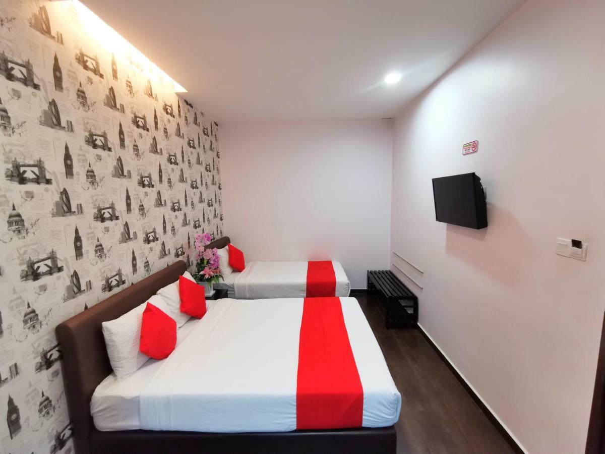 Palazzo Hotel Kulai Kültér fotó