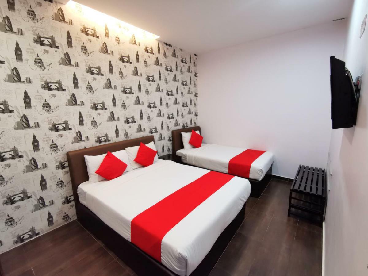 Palazzo Hotel Kulai Kültér fotó