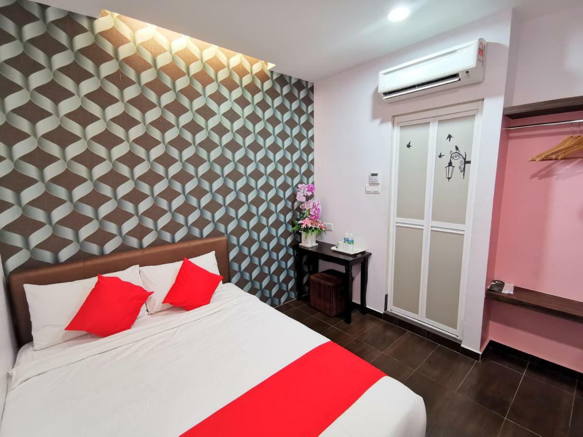 Palazzo Hotel Kulai Kültér fotó
